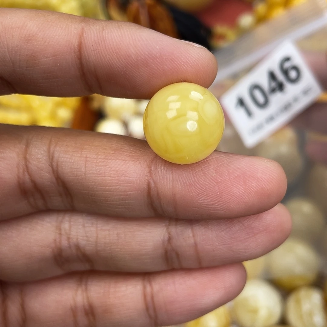 蜜蜡未镶嵌珠宝奇石粉15.7