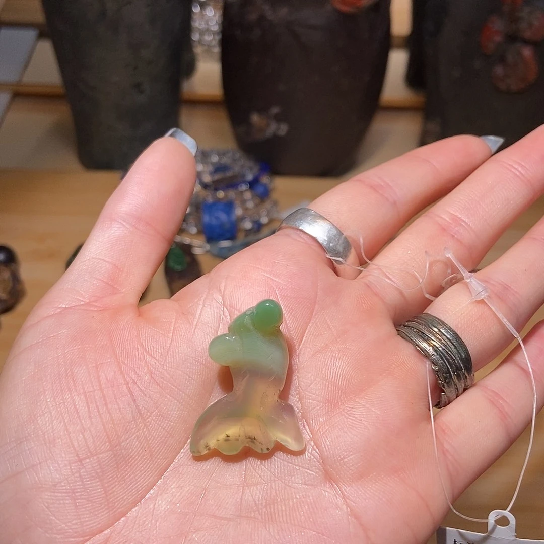 【闪购商品】翡翠未镶嵌颈饰我