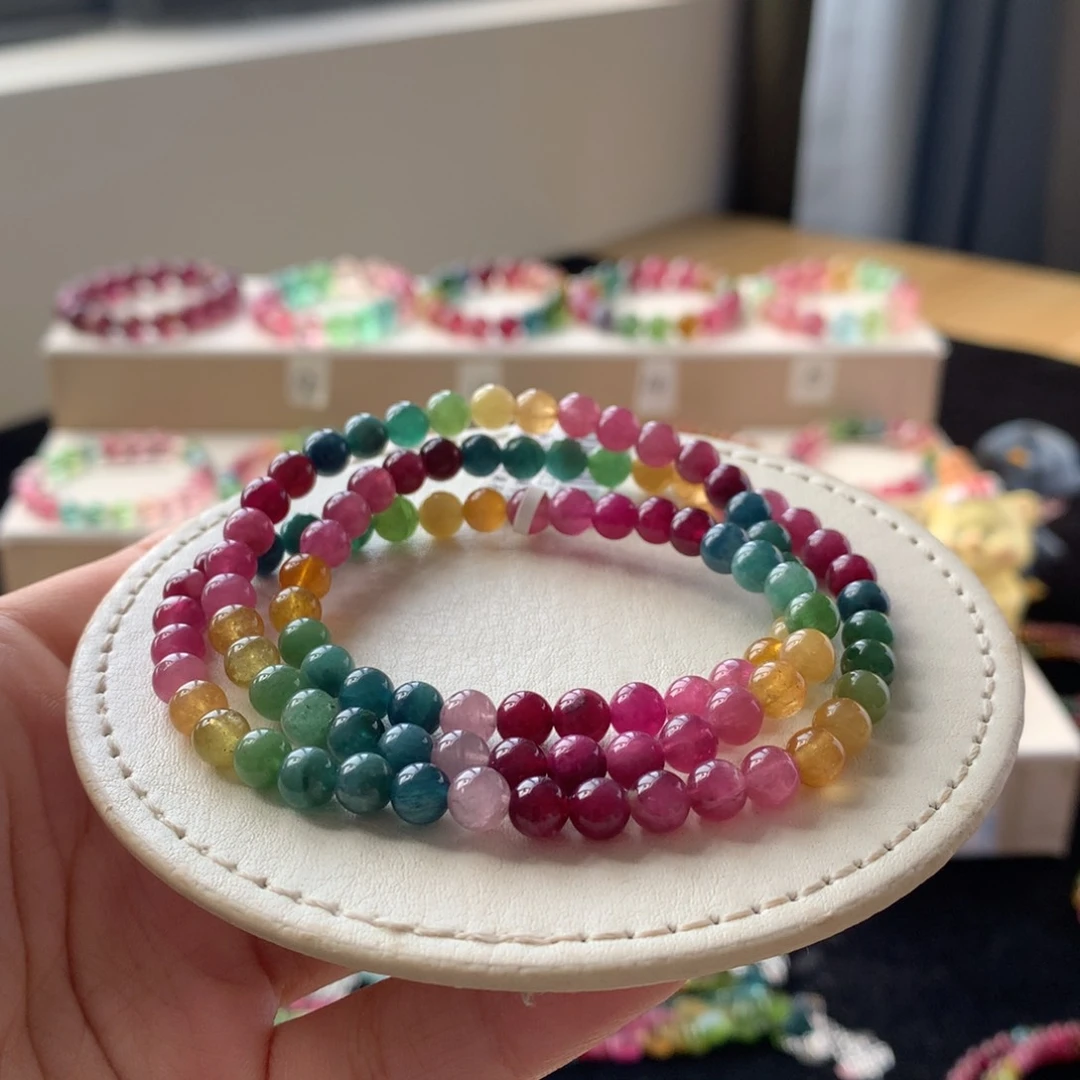 臣***啊手链未镶嵌碧玺碧玺