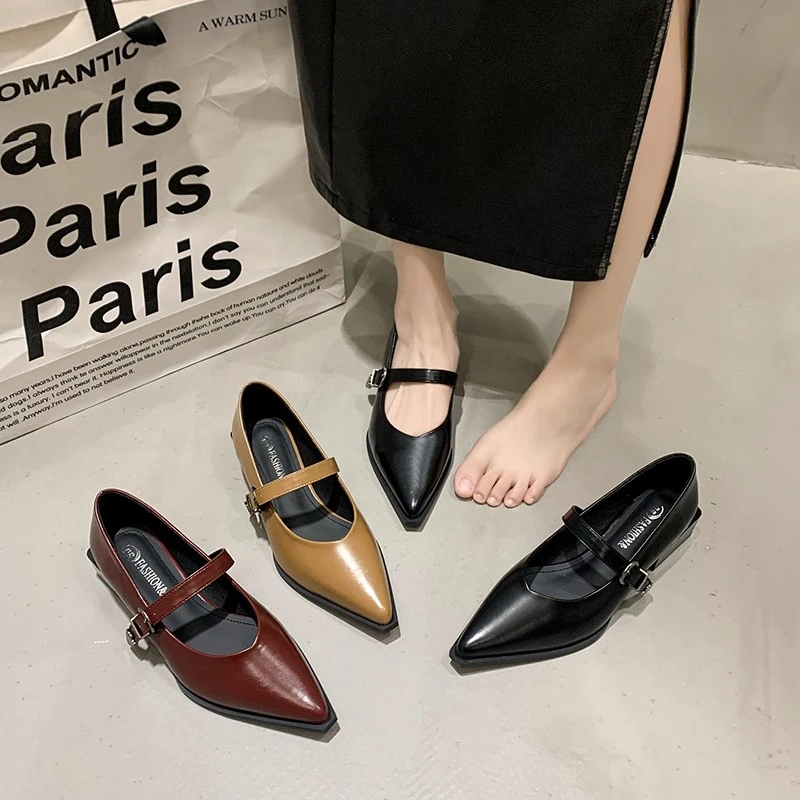 2025春夏季新款法式一字带轻奢爆款晚风配裙子高跟鞋粗跟尖头单鞋