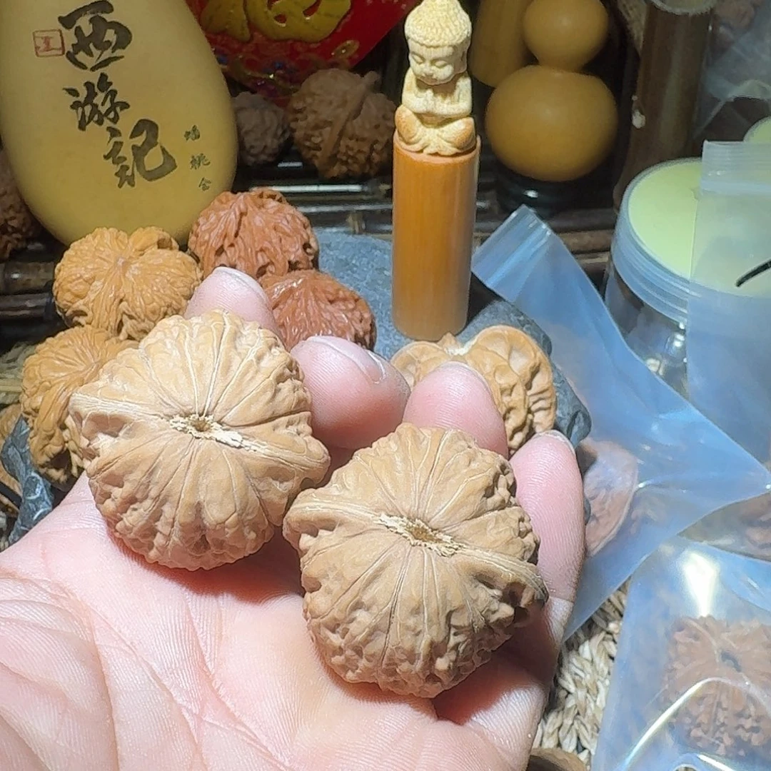 嘉***记文玩核桃把件假磨盘111111111