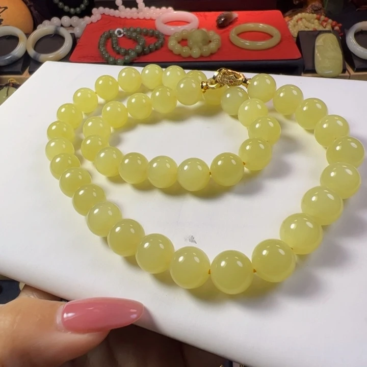 和田玉（黄玉）未镶嵌颈饰