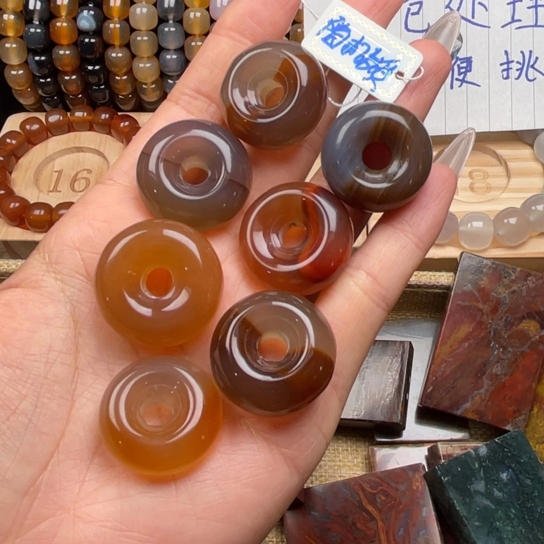 玛瑙/玉髓未镶嵌珠宝奇石