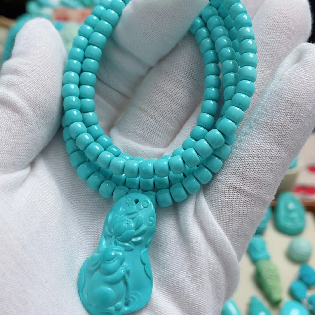 绿松石未镶嵌珠宝奇石