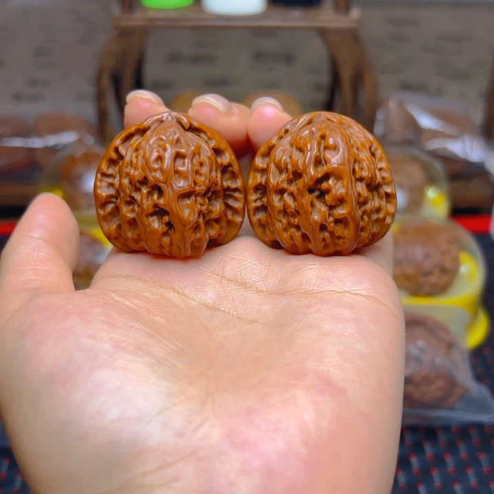 文玩核桃吊坠机刷白狮子