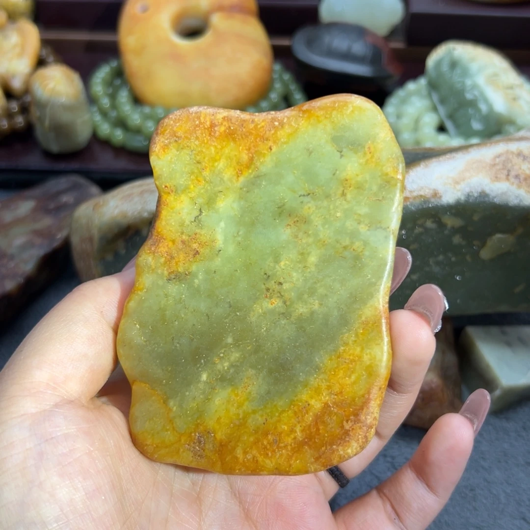 和田玉未镶嵌珠宝奇石