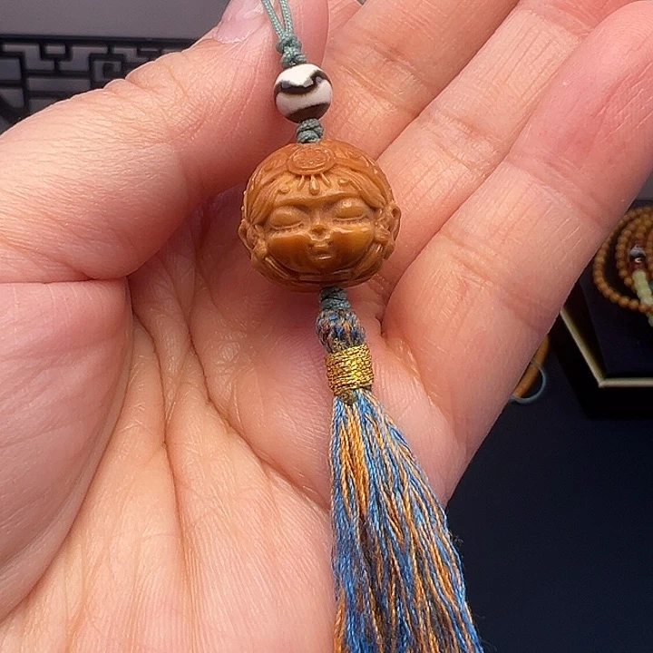 橄榄核吊坠啊啊啊啊啊啊啊