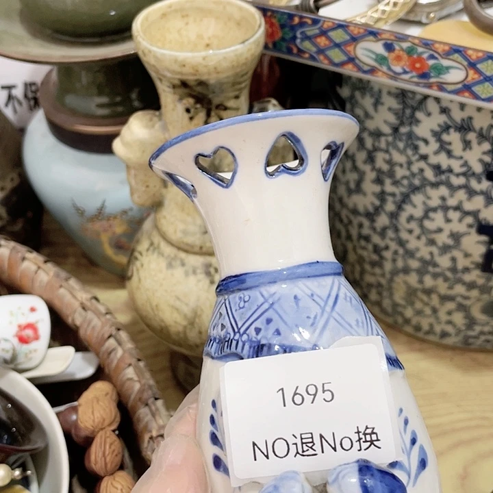 俊***姥大叶紫檀（黑酸枝木类）1695号工艺品