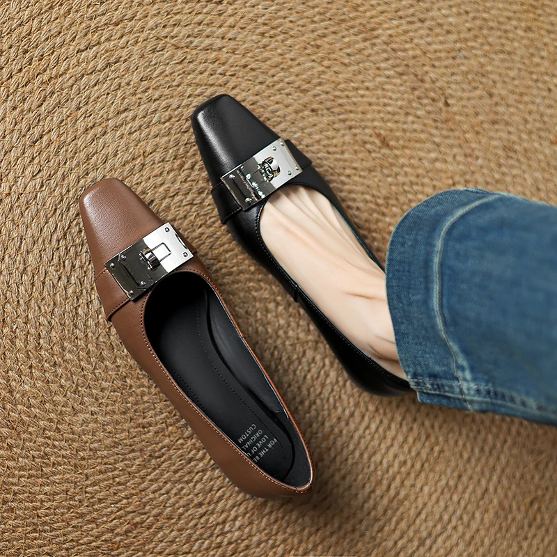 3cm粗跟小方头单鞋春秋百搭玛丽珍鞋2025新款复古金属锁扣小皮鞋