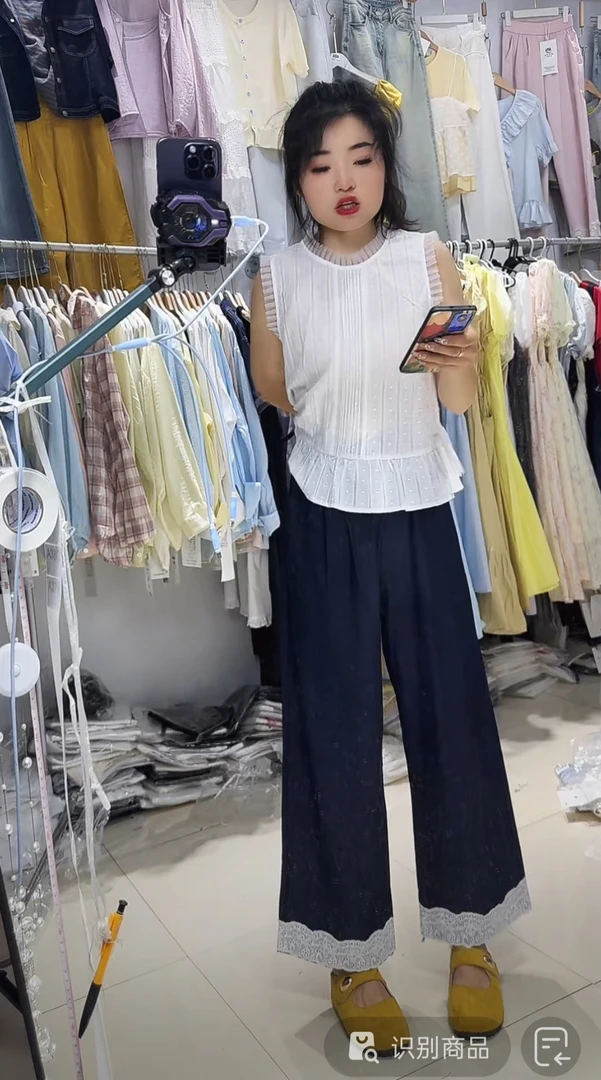 071欧货蕾丝拼接九分裤女气质休闲阔腿裤2025夏季超薄牛仔裤