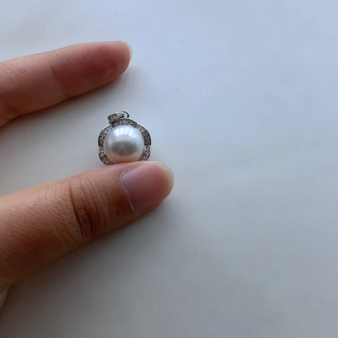淡水珍珠银S925镶嵌吊坠(不含链)