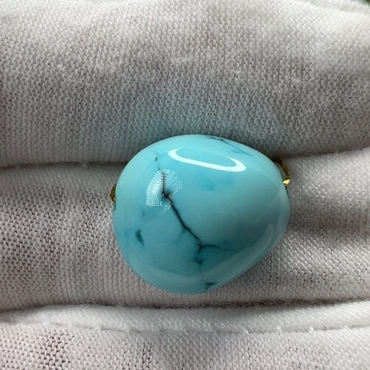 绿松石未镶嵌随形 14.8mm