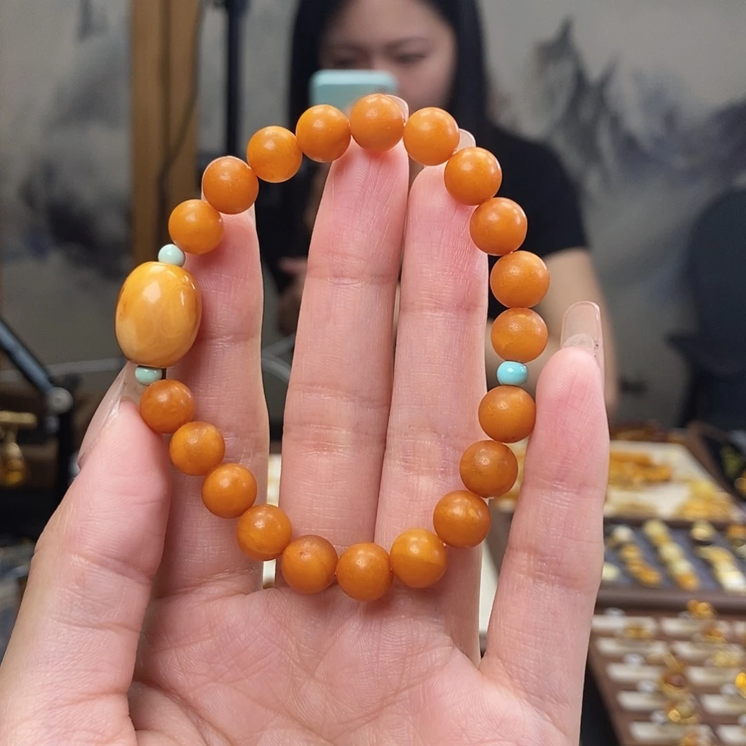 裸石琥珀未镶嵌成品