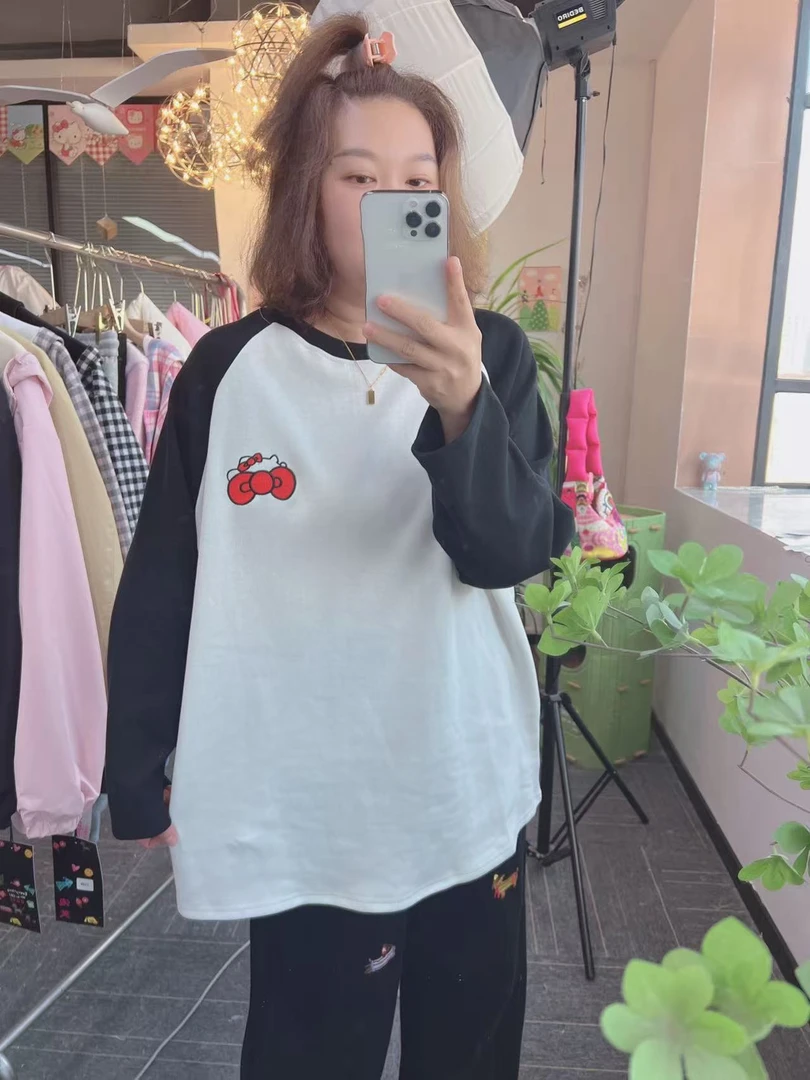 【纯熙+】99181秋季新款插肩袖刺绣蝴蝶结卫衣女韩版宽松百搭上衣