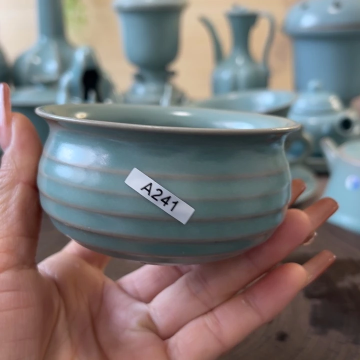 瓷片炫纹杯一一一一瑕