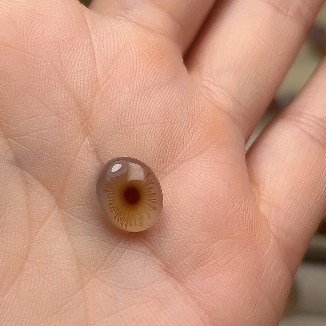 乐***i玛瑙/玉髓合金颈饰