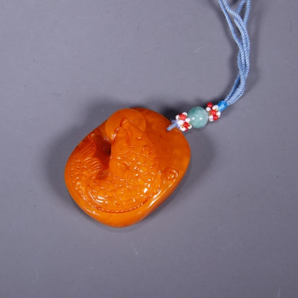 旧藏 蜜蜡挂件 听雨轩 Z 88965