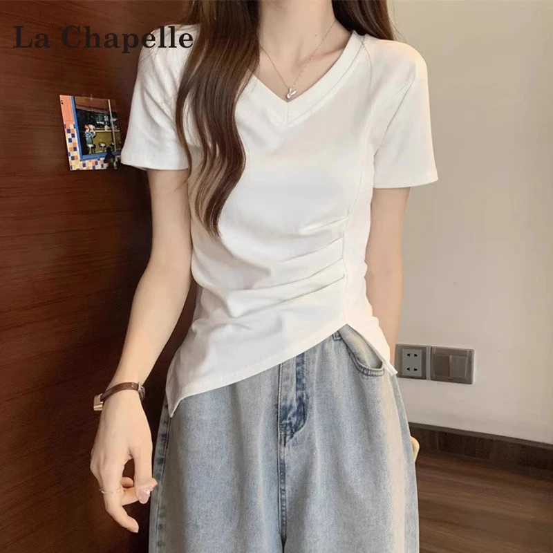 拉夏贝尔不规则V领白色短袖t恤女2025年夏季新款正肩褶皱修身上衣