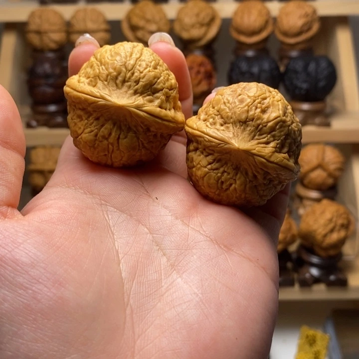 吊坠文玩核桃40蟒纹虎头Y11