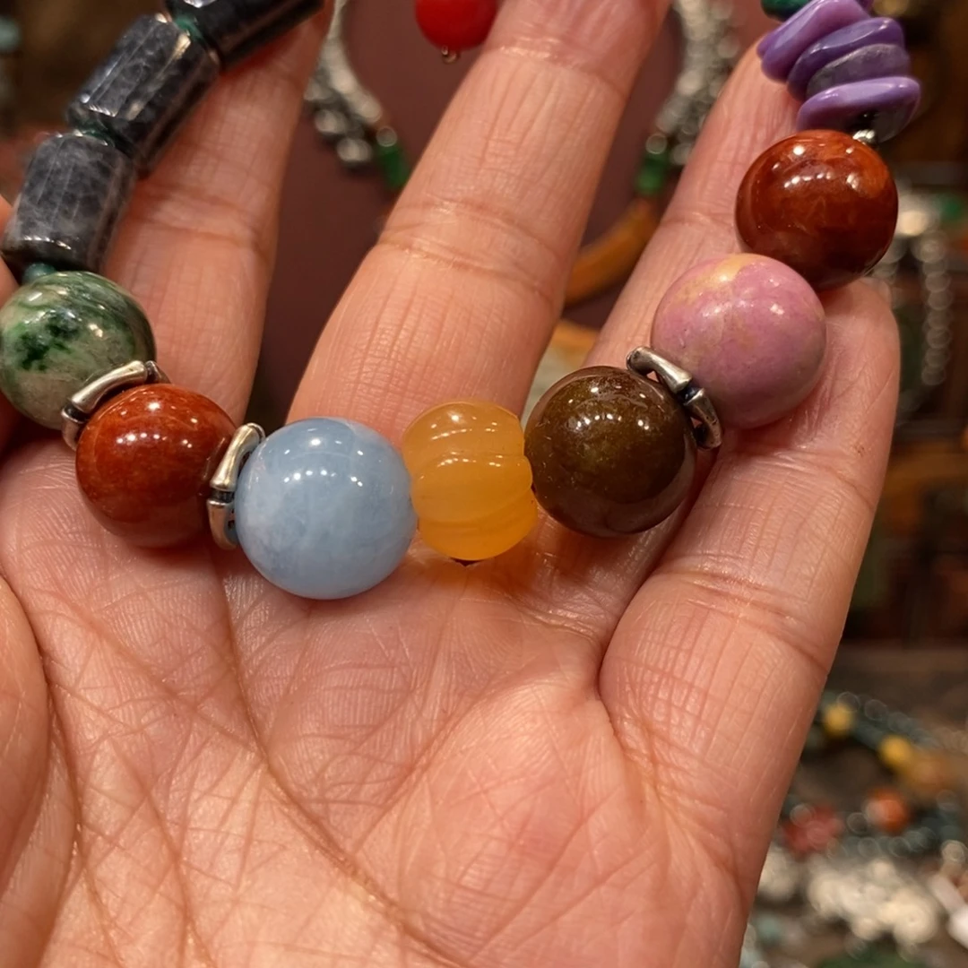 翡翠吊坠(赠链)未镶嵌