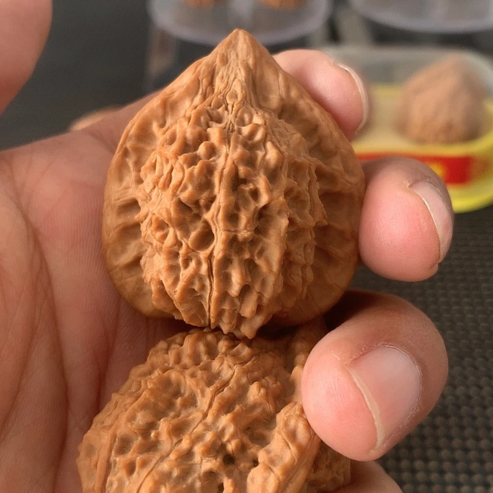 文玩核桃吊坠夜**雨文玩核桃朱雀核桃