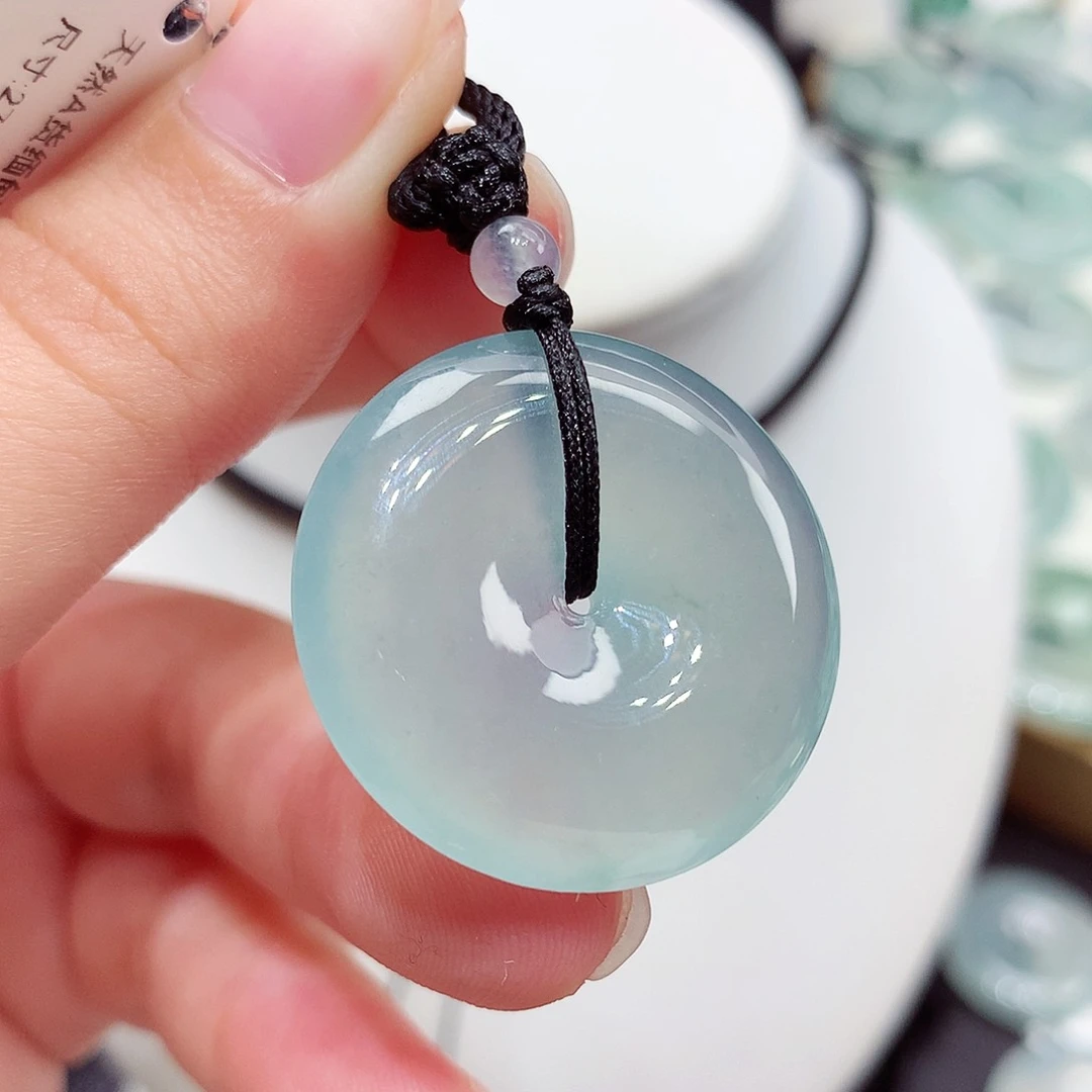 颈饰未镶嵌翡翠翡翠82，27.3/5.6