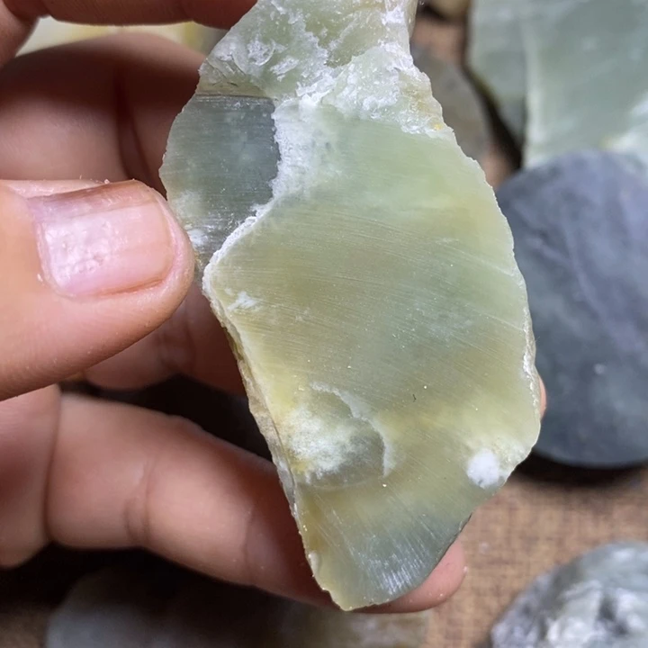 和田玉（糖玉）未镶嵌挂件