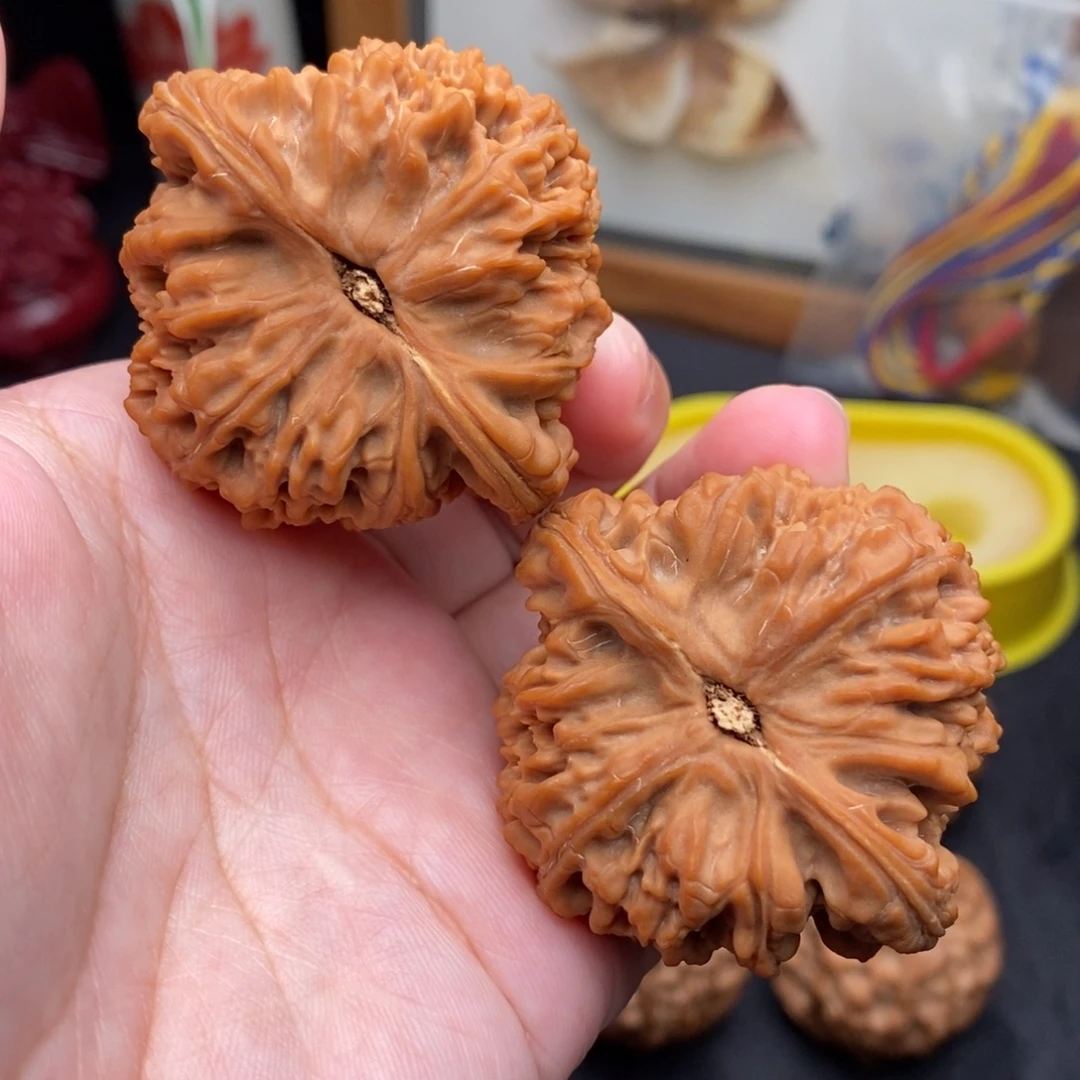 文玩核桃把件48球疆