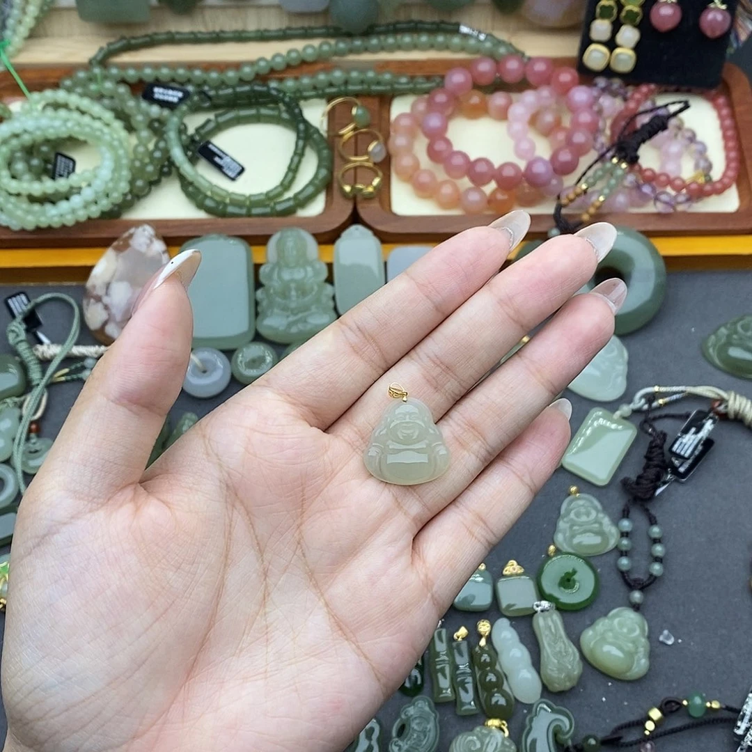 吊坠(不含链)18K金镶嵌和田玉