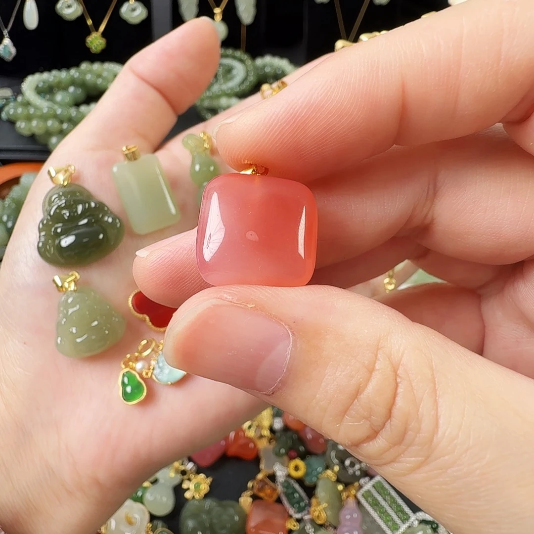 玛瑙/玉髓银S925镶嵌颈饰