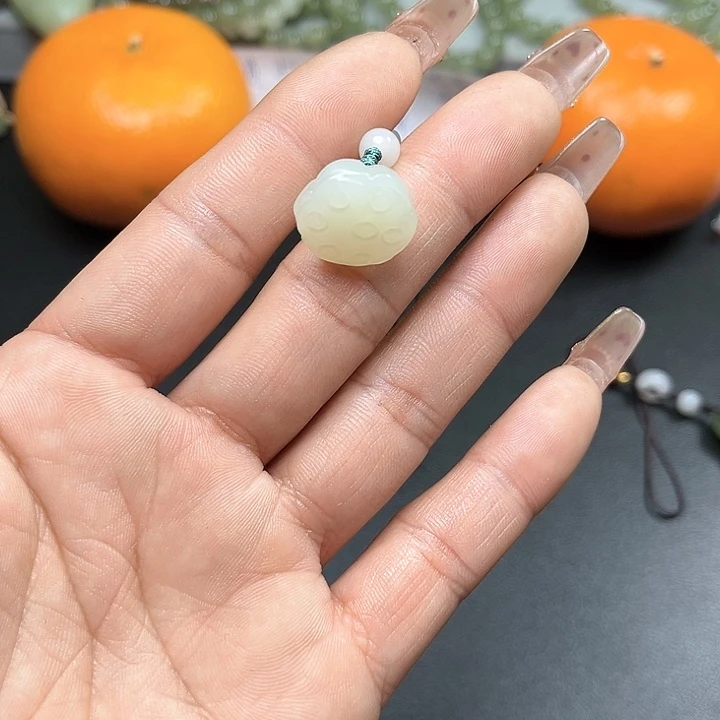 【闪购商品】和田玉颈饰未镶嵌