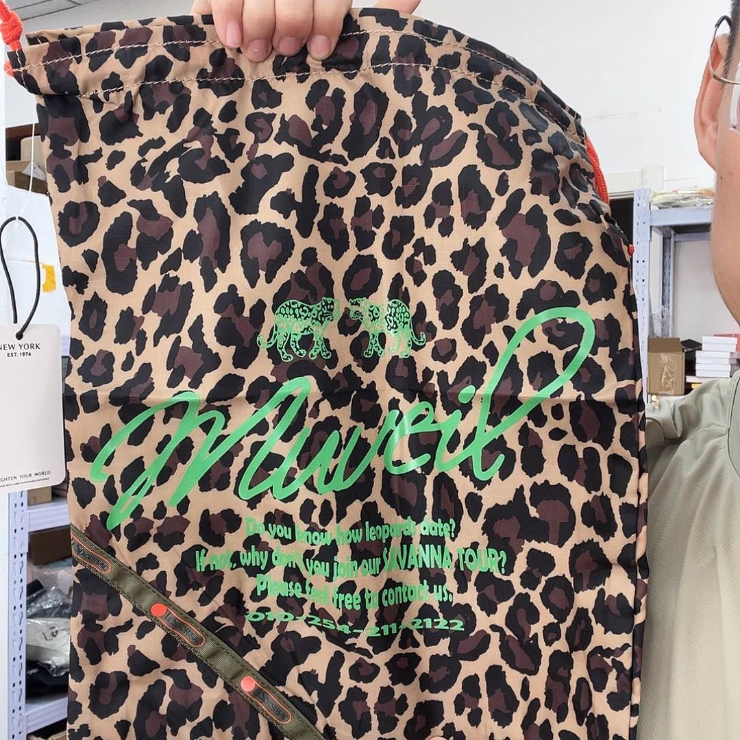 PU化妆包等各种产品