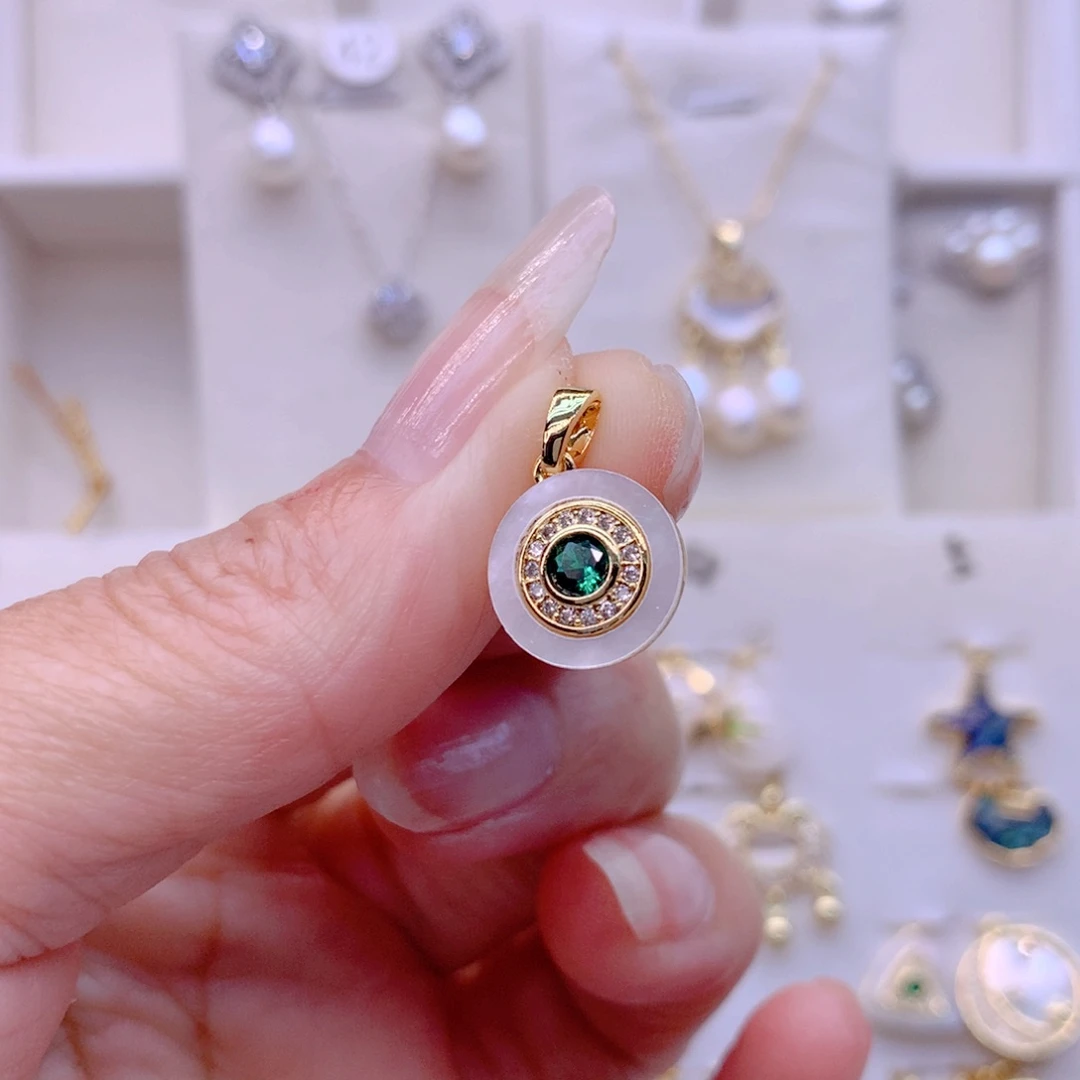 合金淡水珍珠耳饰