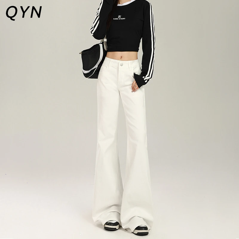 白色微喇牛仔裤女2025春季新款美式显瘦辣妹弹力垂感不贴腿喇叭裤