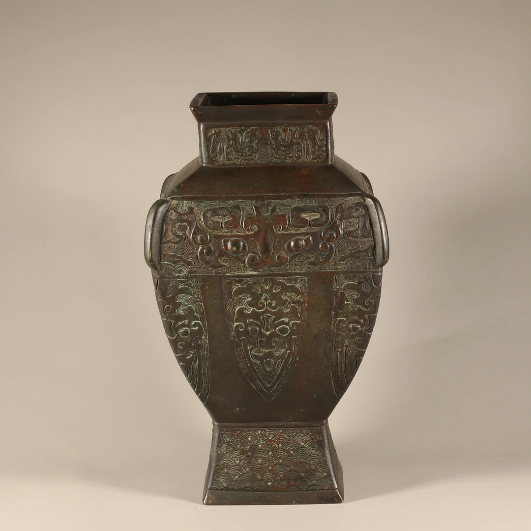 【9月16日拍卖直播展示专用链接】Lot104 饕餮纹尊