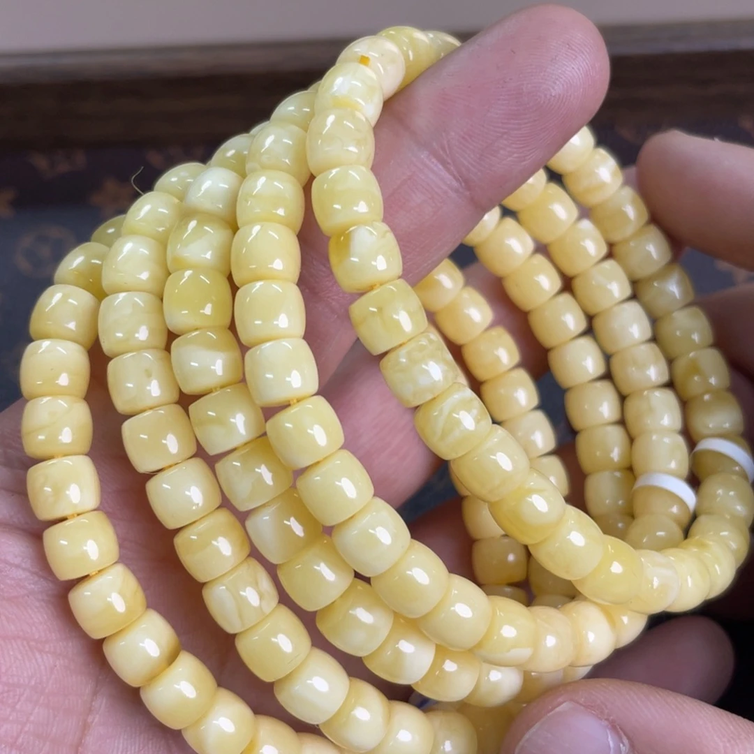 蜜蜡裸石未镶嵌133多样性发其一