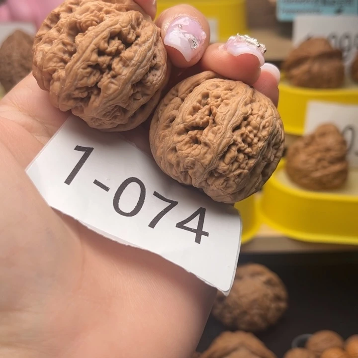 文玩核桃把件39全品粗筋1074