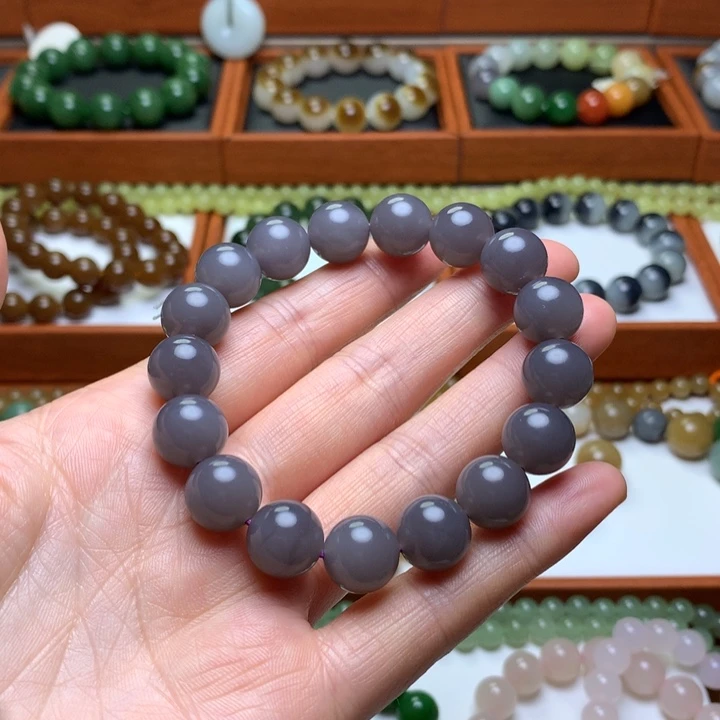 和田玉手串未镶嵌