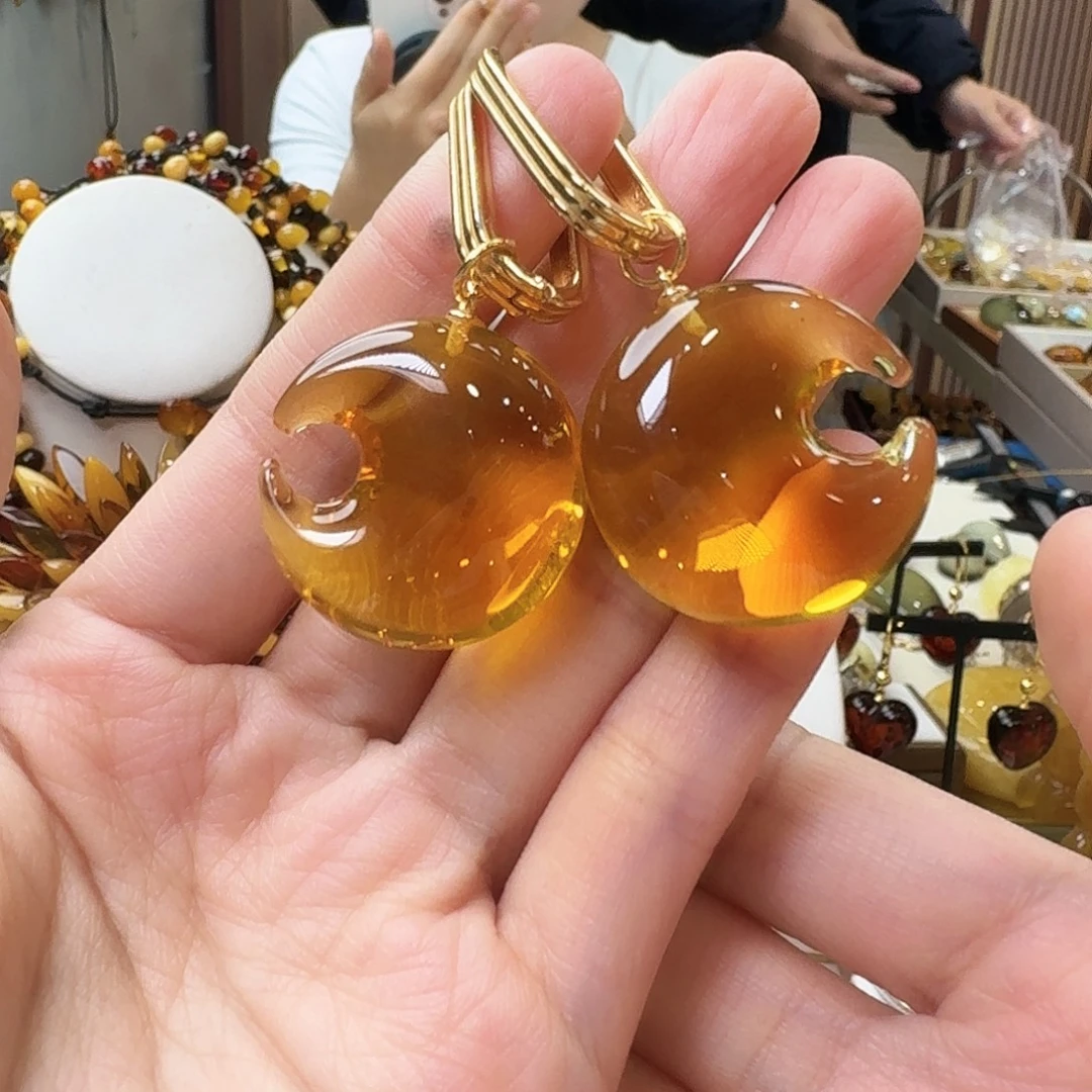 琥珀未镶嵌颈饰耳坠