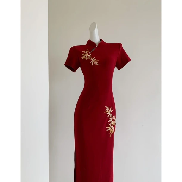 【竹韵红裳】新中式订婚结婚礼服女刺绣弹力旗袍修身连衣裙