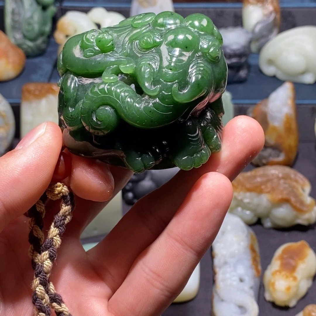 和田玉未镶嵌挂件