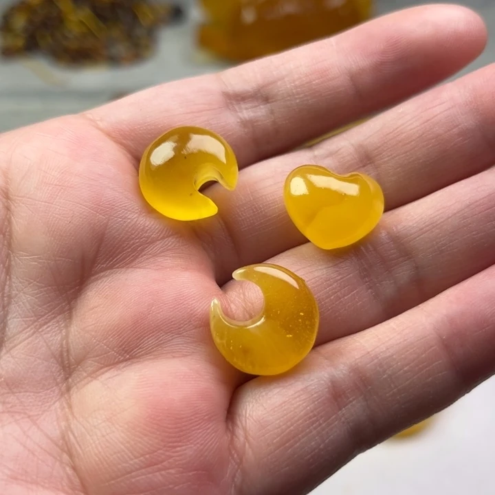 琥珀颈饰未镶嵌琥珀蜜蜡