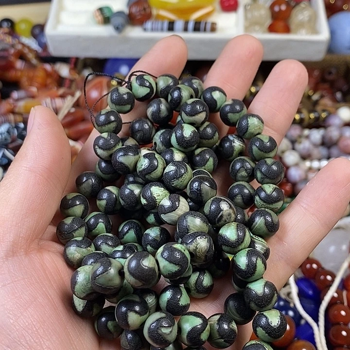 未镶嵌颈饰玛瑙/玉髓