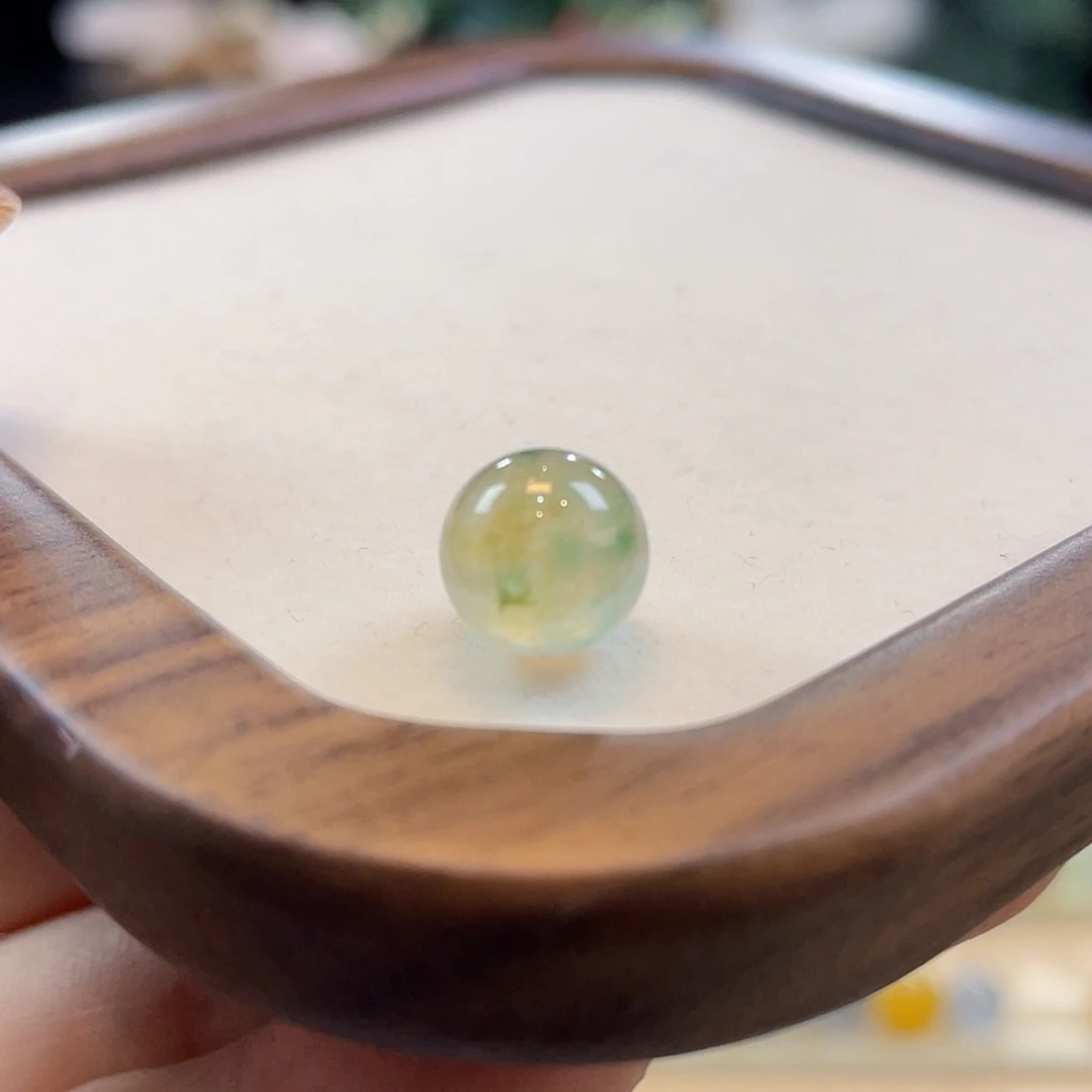 【闪购商品】未镶嵌手链翡翠卡9黄夹花