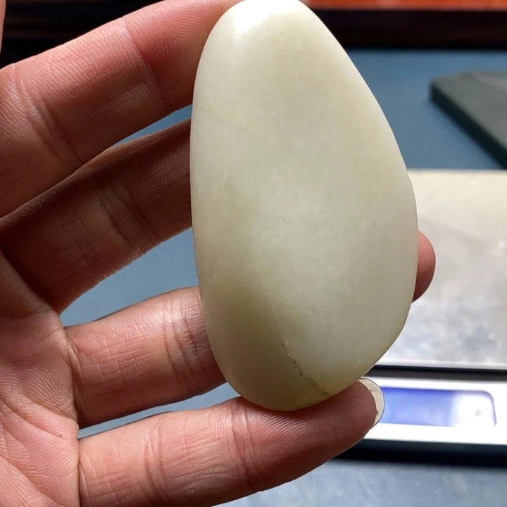 小***叨和田玉（糖玉）未镶嵌挂件