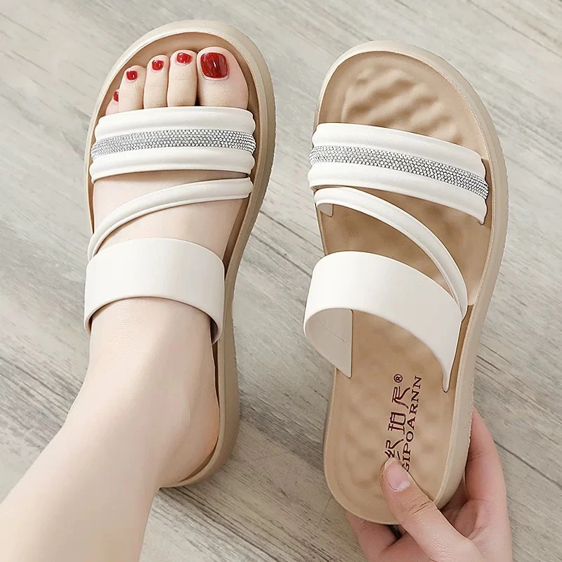 妈妈拖鞋夏季中年女软底外穿凉拖