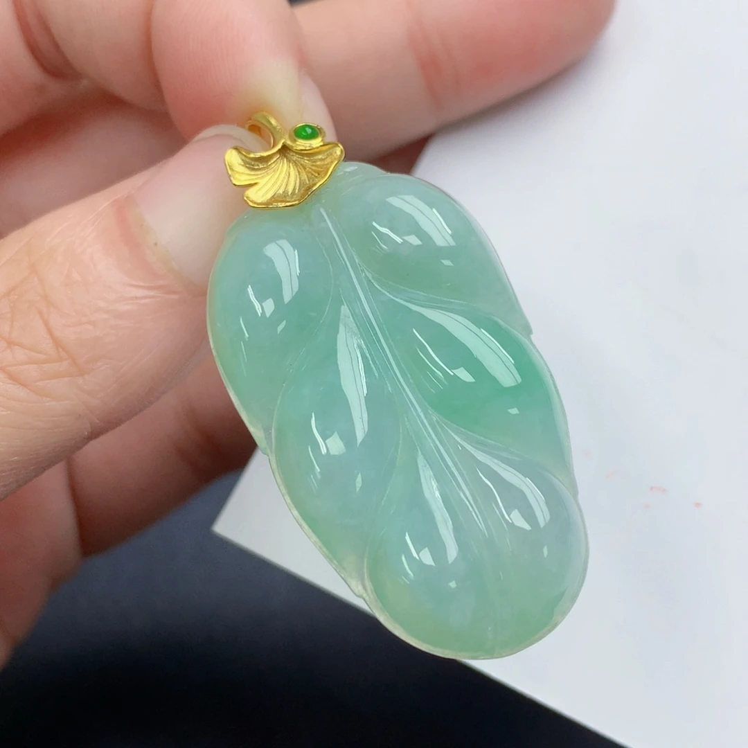 颈饰银S925镶嵌翡翠