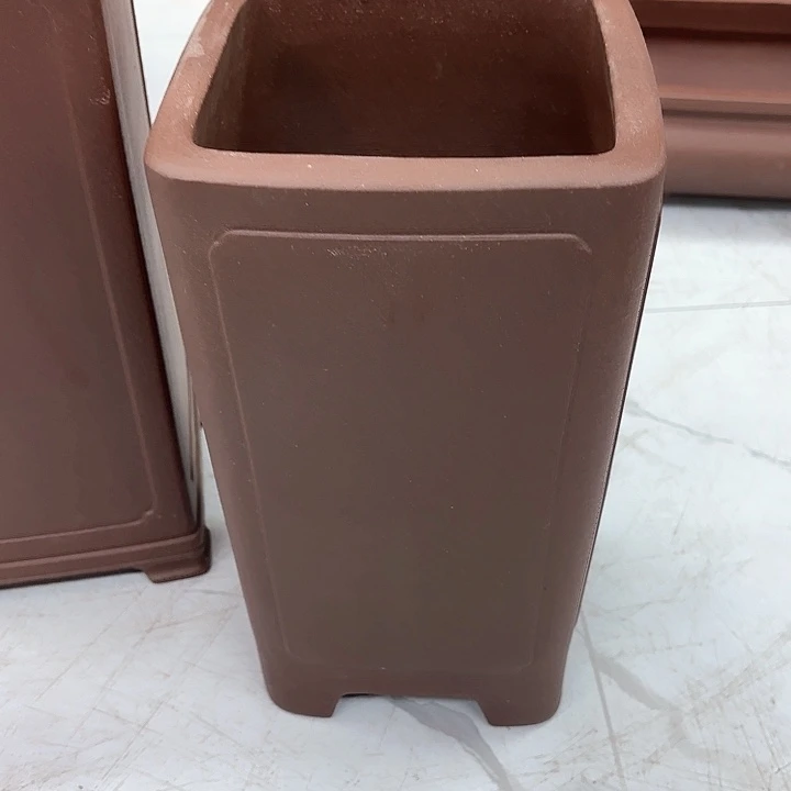 紫砂花盆紫砂的颜色很漂亮