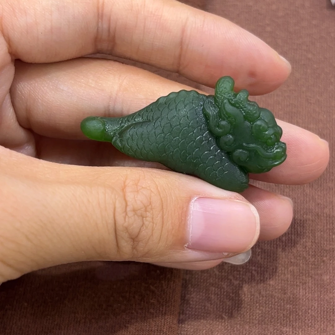 和田玉（碧玉）未镶嵌颈饰