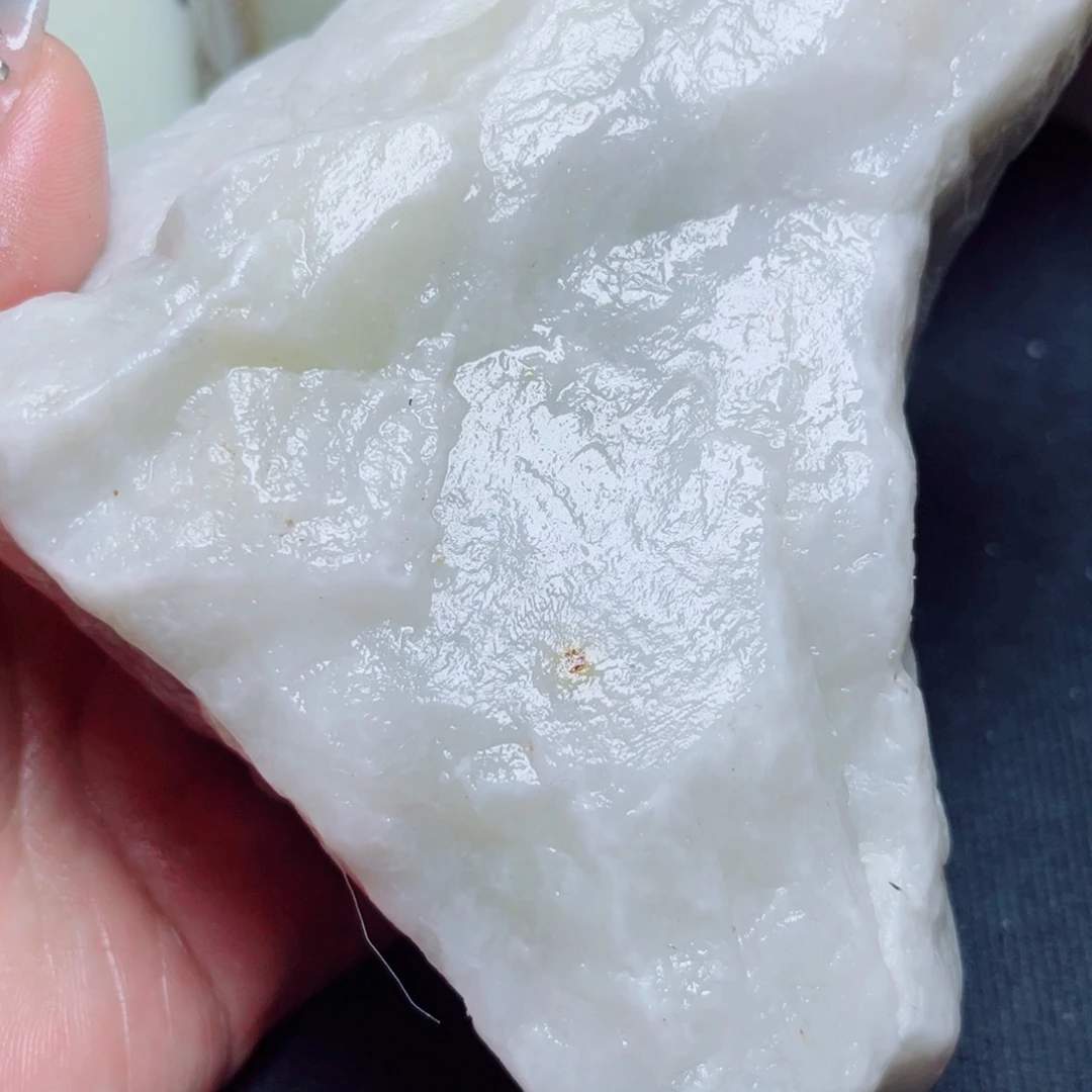 未镶嵌和田玉珠宝奇石